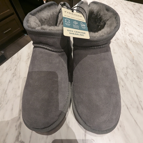 Fireside Shoes - Fireside Women's Gray Ankle Booties